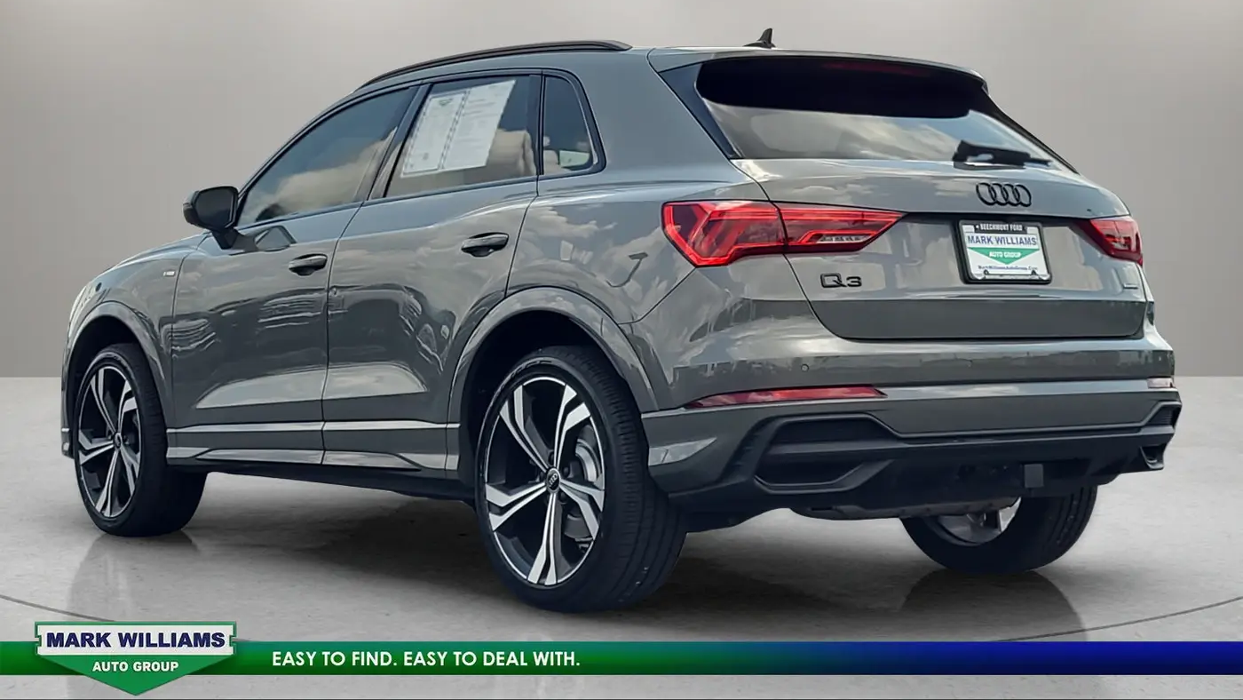 2024 Audi Q3 quattro S line Prem Plus 45 TFSI