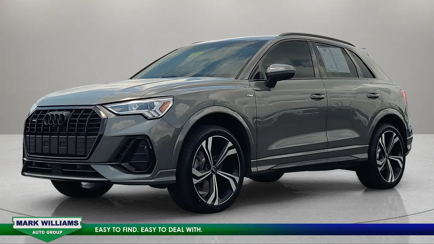 2024 Audi Q3 quattro S line Prem Plus 45 TFSI