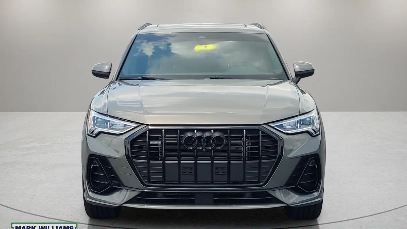2024 Audi Q3 quattro S line Prem Plus 45 TFSI