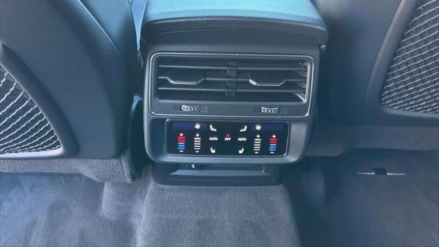 2019 Audi Q8 quattro Premium Plus 55 TFSI