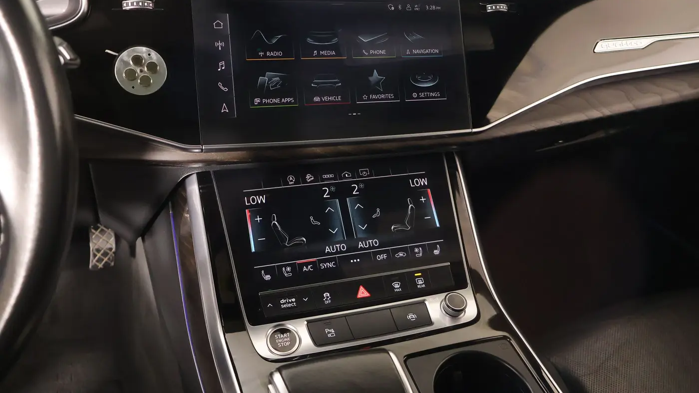 2021 Audi Q8 quattro Premium Plus 55 TFSI