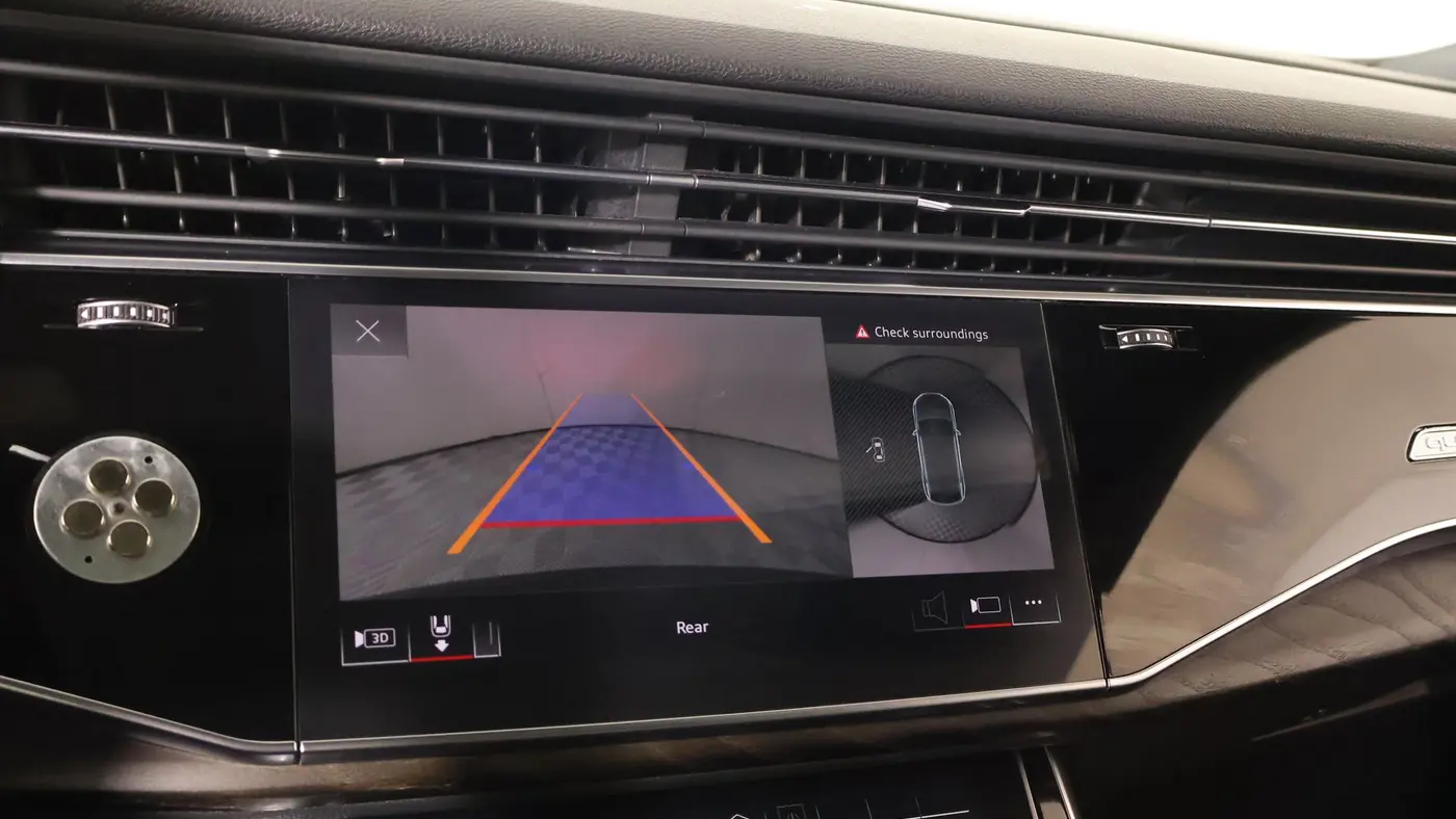 2021 Audi Q8 quattro Premium Plus 55 TFSI