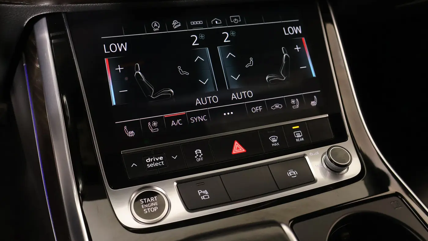 2021 Audi Q8 quattro Premium Plus 55 TFSI