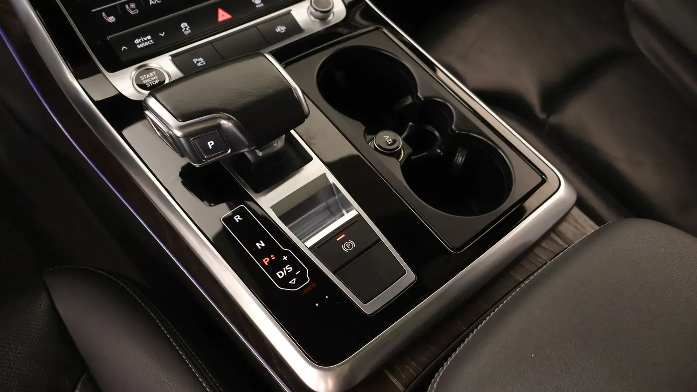 2021 Audi Q8 quattro Premium Plus 55 TFSI