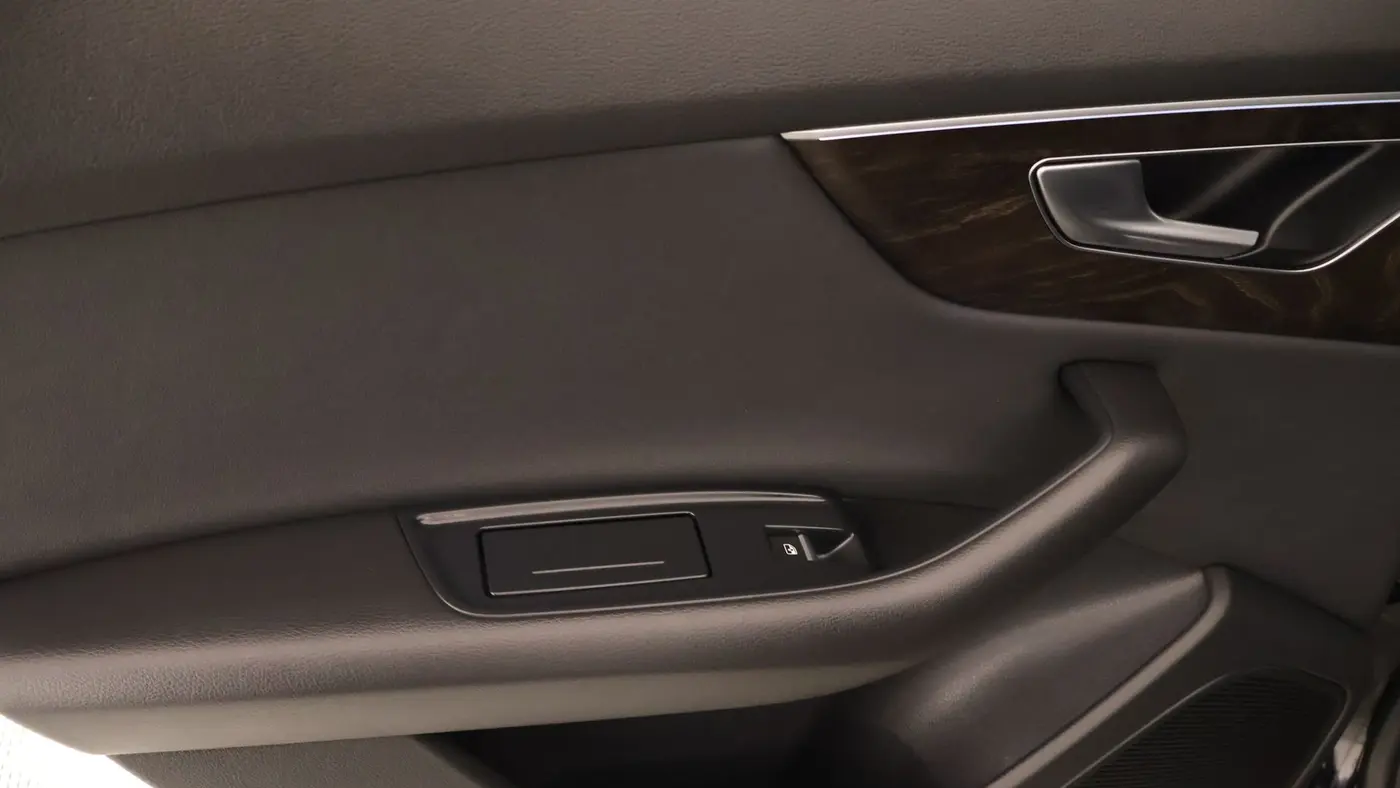 2021 Audi Q8 quattro Premium Plus 55 TFSI