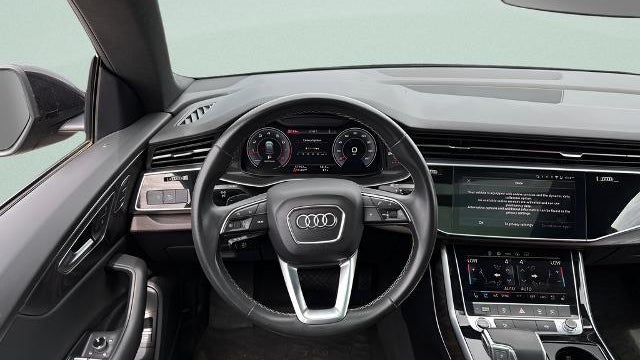 2021 Audi Q8 quattro Premium Plus 55 TFSI