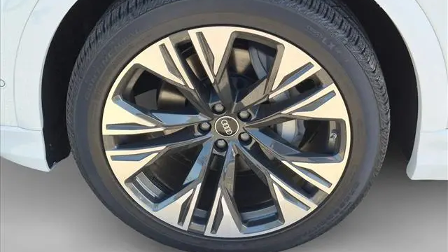 2026 Audi Q8 quattro Premium Plus 55 TFSI