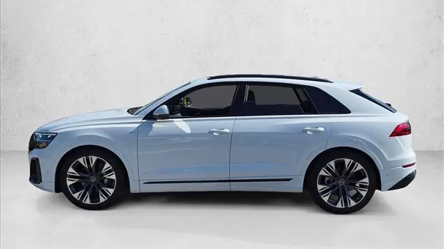 2026 Audi Q8 quattro Premium Plus 55 TFSI