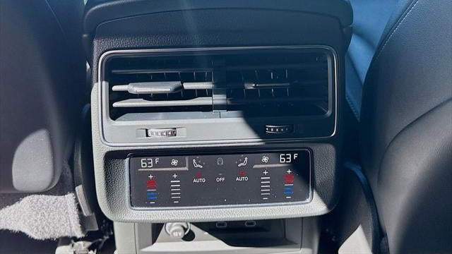 2023 Audi Q8 quattro Premium Plus 55 TFSI