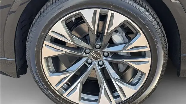 2026 Audi Q8 quattro Premium Plus 55 TFSI