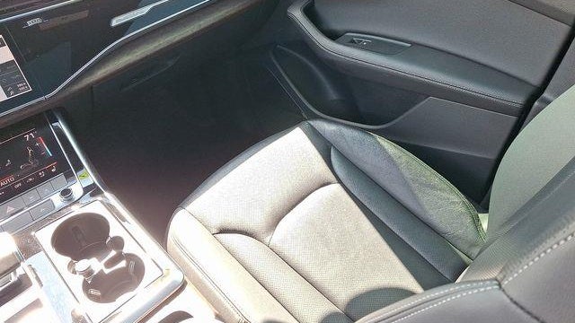 2023 Audi Q8 quattro Premium Plus 55 TFSI