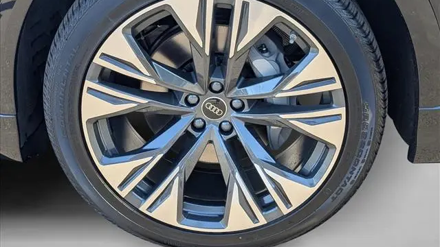 2026 Audi Q8 quattro Premium Plus 55 TFSI