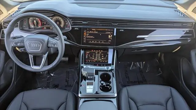 2026 Audi Q8 quattro Premium Plus 55 TFSI
