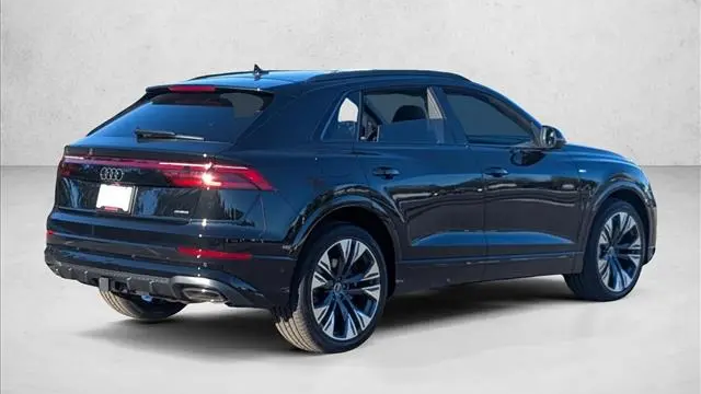 2026 Audi Q8 quattro Premium Plus 55 TFSI