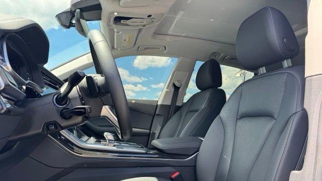 2023 Audi Q8 quattro Premium Plus 55 TFSI
