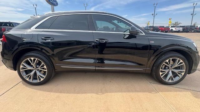 2023 Audi Q8 quattro Premium Plus 55 TFSI