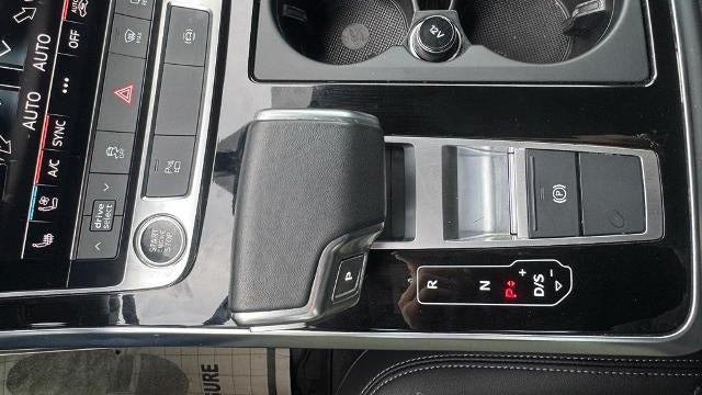 2023 Audi Q8 quattro Premium Plus 55 TFSI
