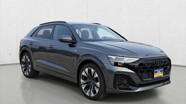 2026 Audi Q8 quattro Premium Plus 55 TFSI