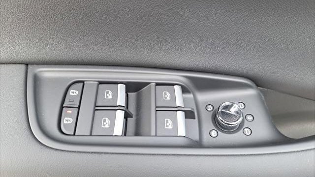 2026 Audi Q8 quattro Premium Plus 55 TFSI