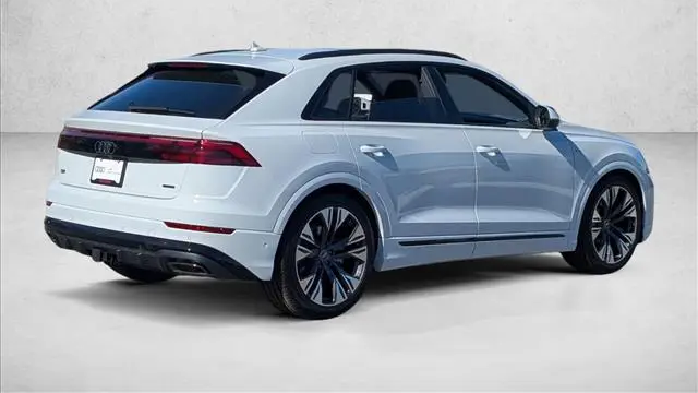 2026 Audi Q8 quattro Premium Plus 55 TFSI