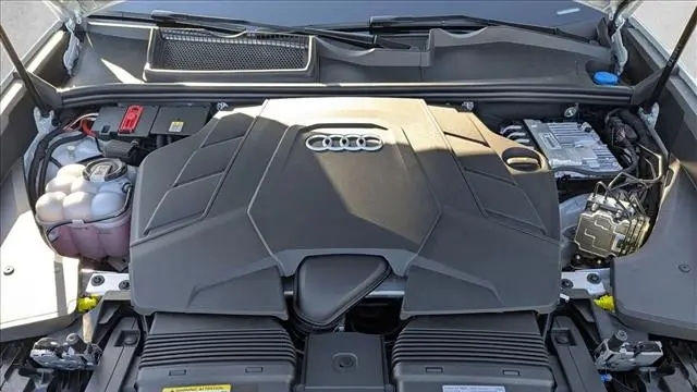 2026 Audi Q8 quattro Premium Plus 55 TFSI