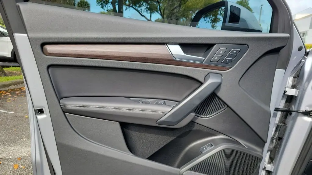 2023 Audi Q5 quattro S line Prestige 45 TFSI