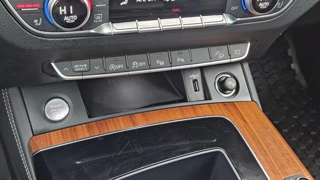 2022 Audi Q5 quattro S line Prestige 45 TFSI