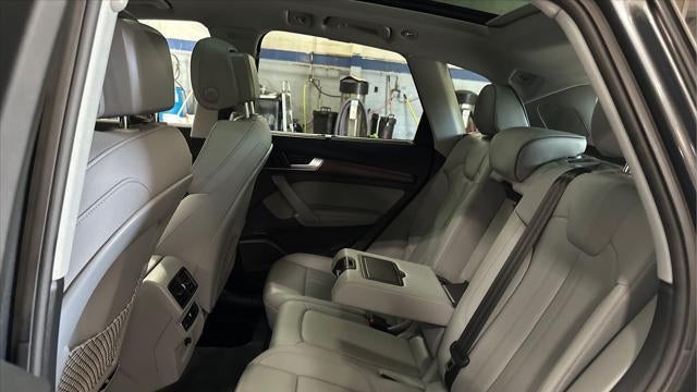 2024 Audi Q5 quattro S line Prestige 45 TFSI