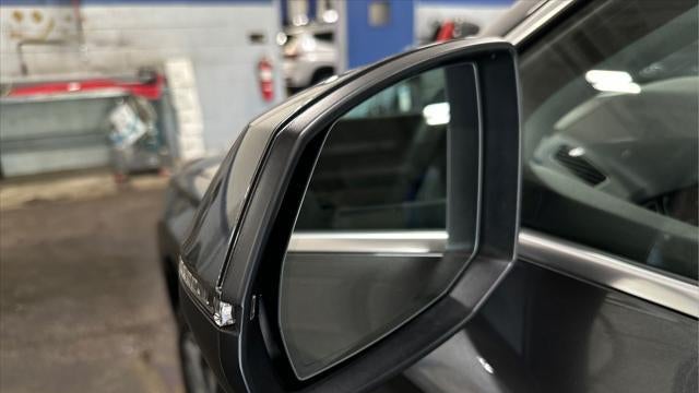 2024 Audi Q5 quattro S line Prestige 45 TFSI