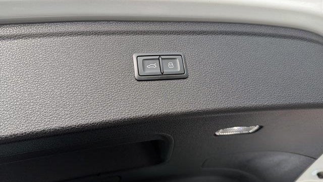 2023 Audi Q5 quattro S line Prestige 45 TFSI