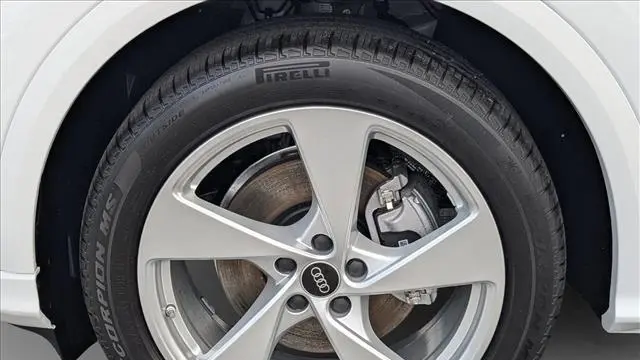 2025 Audi Q5 Sportback quattro Prestige TFSI