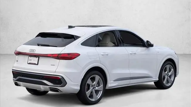 2025 Audi Q5 Sportback quattro Prestige TFSI
