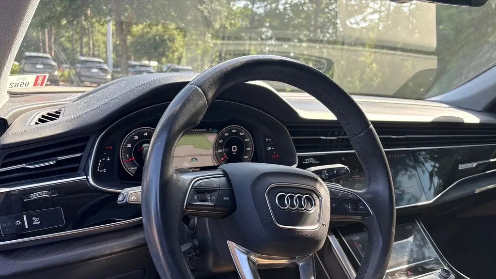 2021 Audi Q8 quattro Prestige 55 TFSI
