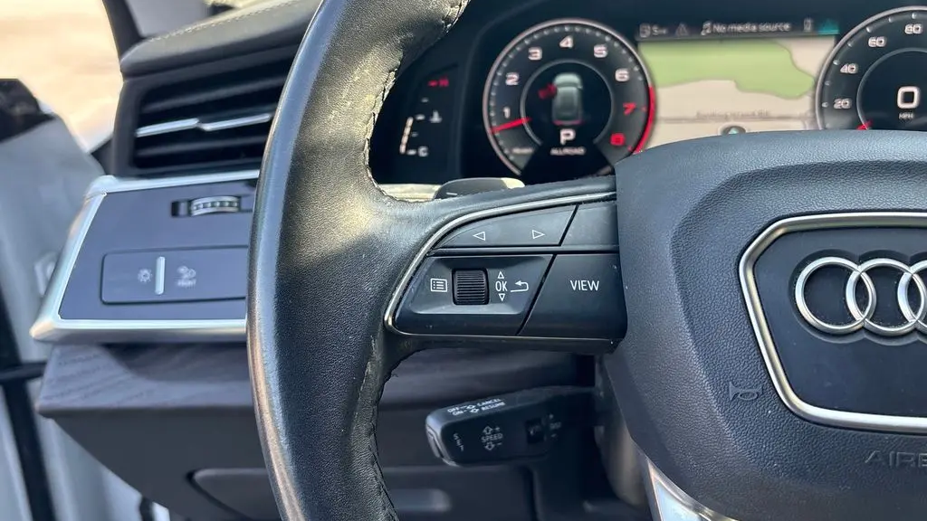 2021 Audi Q8 quattro Prestige 55 TFSI