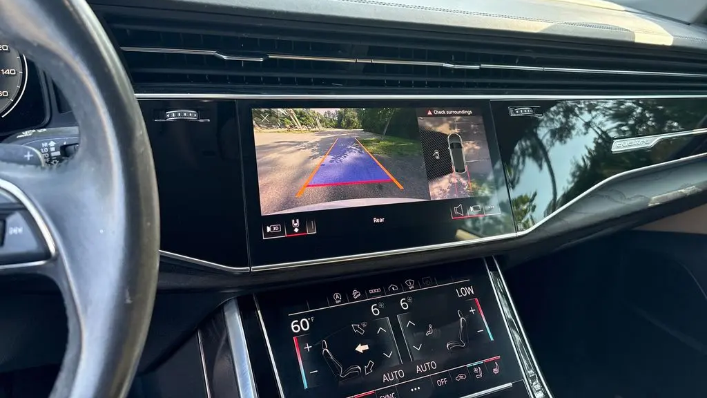 2021 Audi Q8 quattro Prestige 55 TFSI