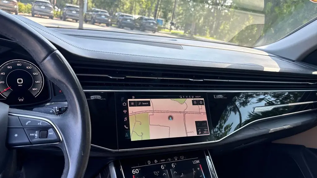 2021 Audi Q8 quattro Prestige 55 TFSI
