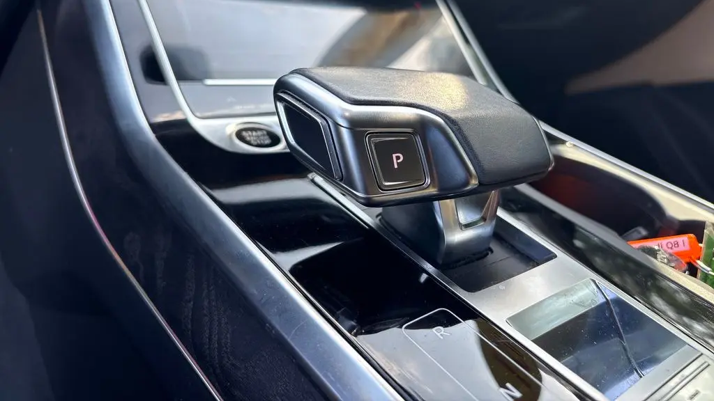 2021 Audi Q8 quattro Prestige 55 TFSI