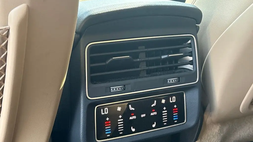 2021 Audi Q8 quattro Prestige 55 TFSI