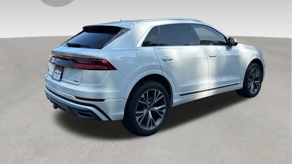 2021 Audi Q8 quattro Prestige 55 TFSI