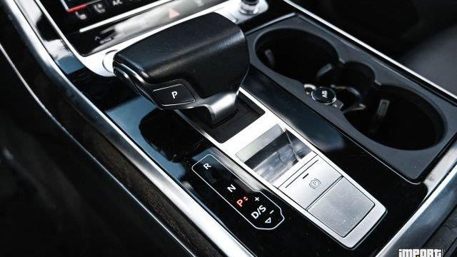 2019 Audi Q8 quattro Prestige 55 TFSI