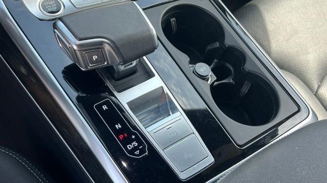 2021 Audi Q8 quattro Prestige 55 TFSI