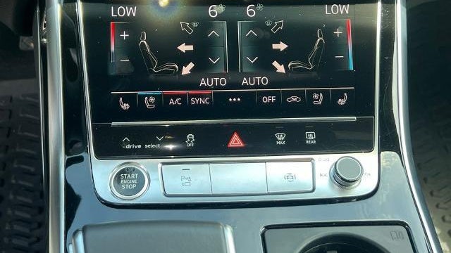 2021 Audi Q8 quattro Prestige 55 TFSI