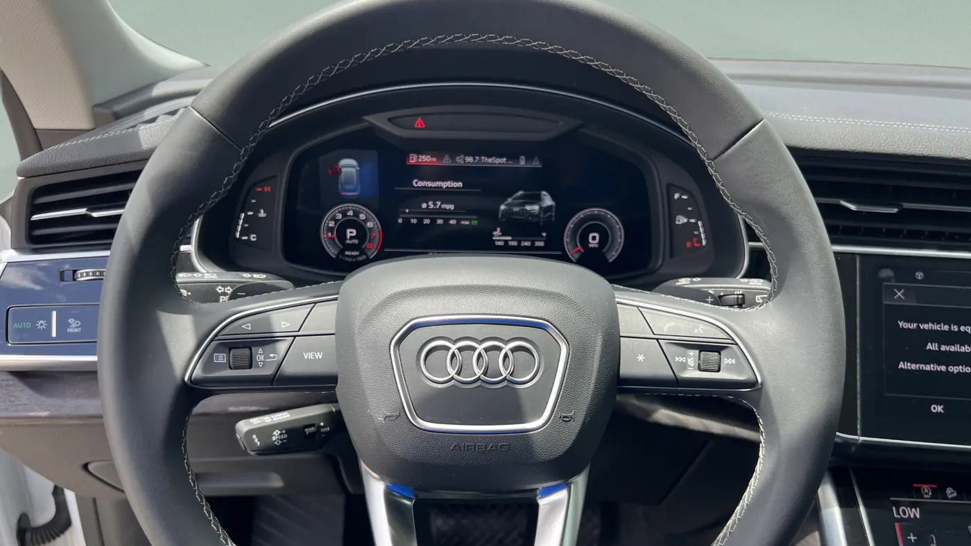 2023 Audi Q8 quattro Prestige 55 TFSI