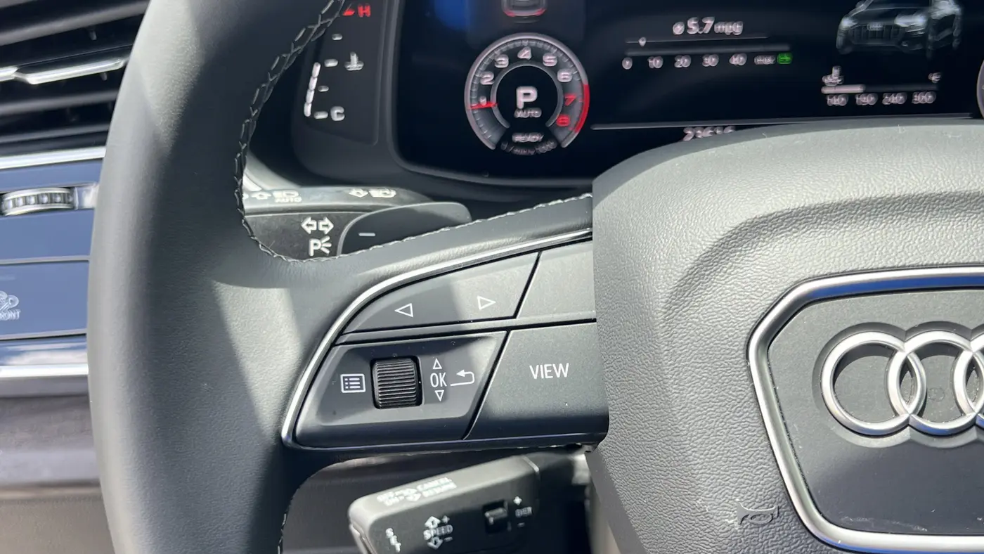 2023 Audi Q8 quattro Prestige 55 TFSI