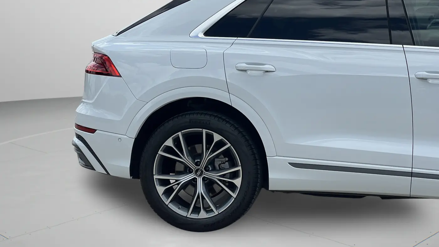 2023 Audi Q8 quattro Prestige 55 TFSI