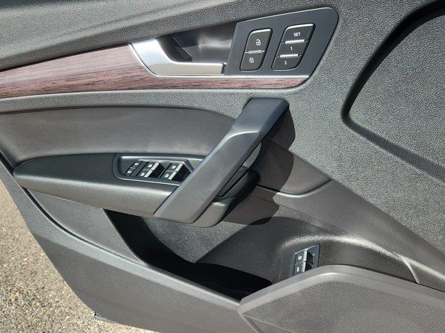 2022 Audi Q5 - $25,501