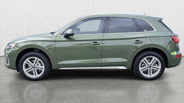 2023 Audi Q5 e quattro S line Premium 55 TFSI