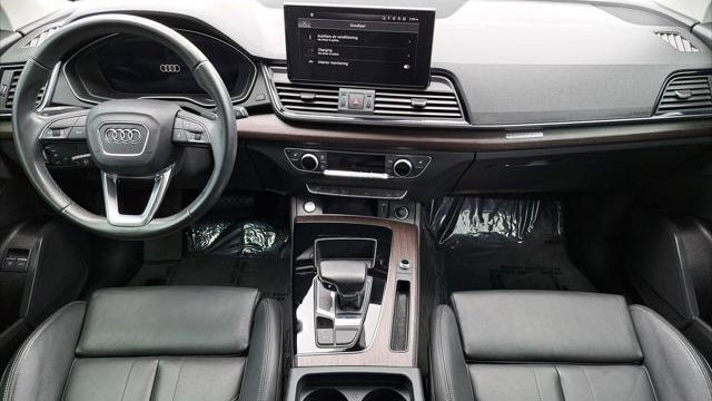 2023 Audi Q5 e quattro S line Premium 55 TFSI