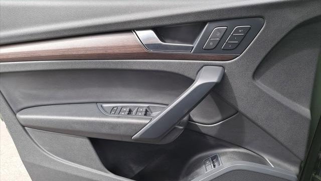 2023 Audi Q5 e quattro S line Premium 55 TFSI