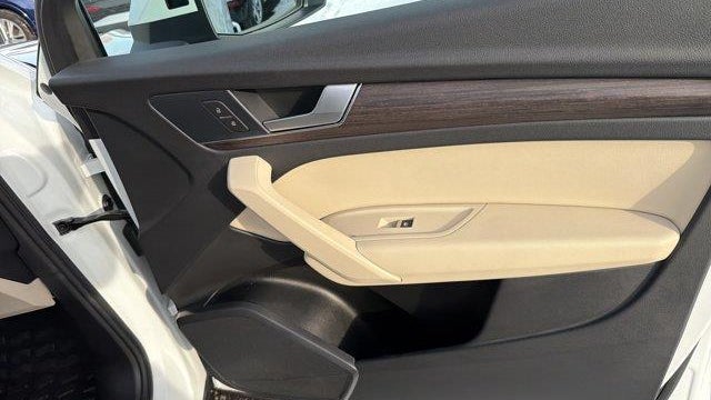 2024 Audi Q5 e quattro S line Premium 55 TFSI